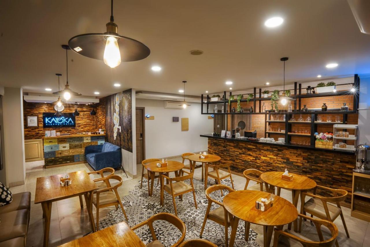 칼로카 에어포트 호텔 Sumbawa Besar 외부 사진