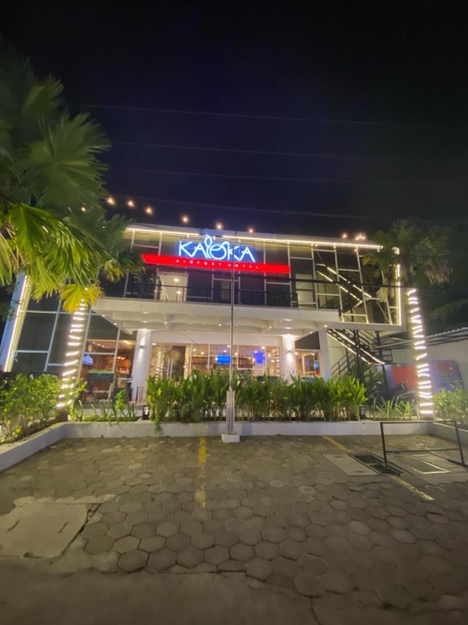 칼로카 에어포트 호텔 Sumbawa Besar 외부 사진